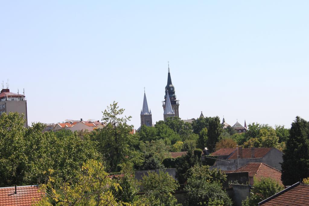 Sun Apartments Subotica Exterior foto
